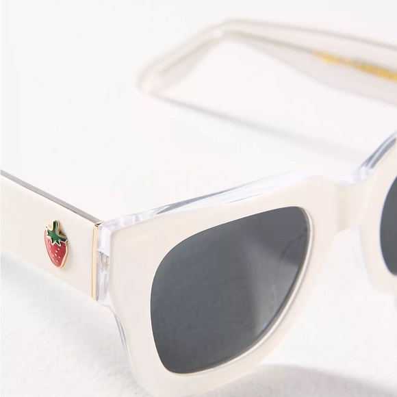 Anthropologie I-SEA JOLENE SUNGLASSES Style No.  4158523880146 IVORY main image 4